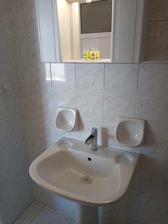 Soullas Apart -Ελλαδα- Apartment Ermoupoli Bagian luar foto